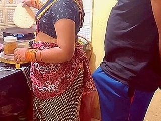 Bhabhi Khana Paka Raha Tha Ushe Zabardasti Karke Chud Diya